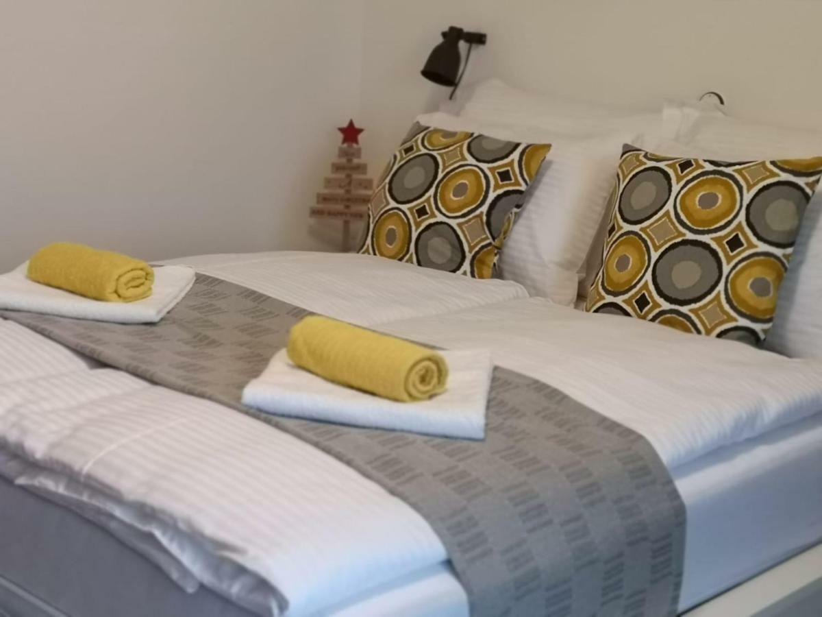 Studio apartman Comodo Zagabria Esterno foto