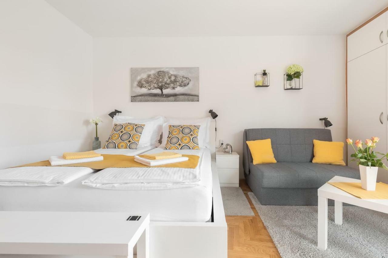 Studio apartman Comodo Zagabria Esterno foto